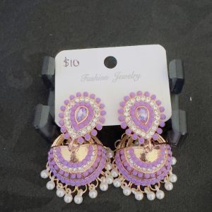 Jhumka style earring