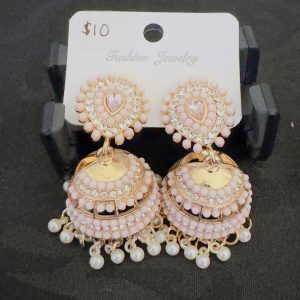 Jhumka style earring