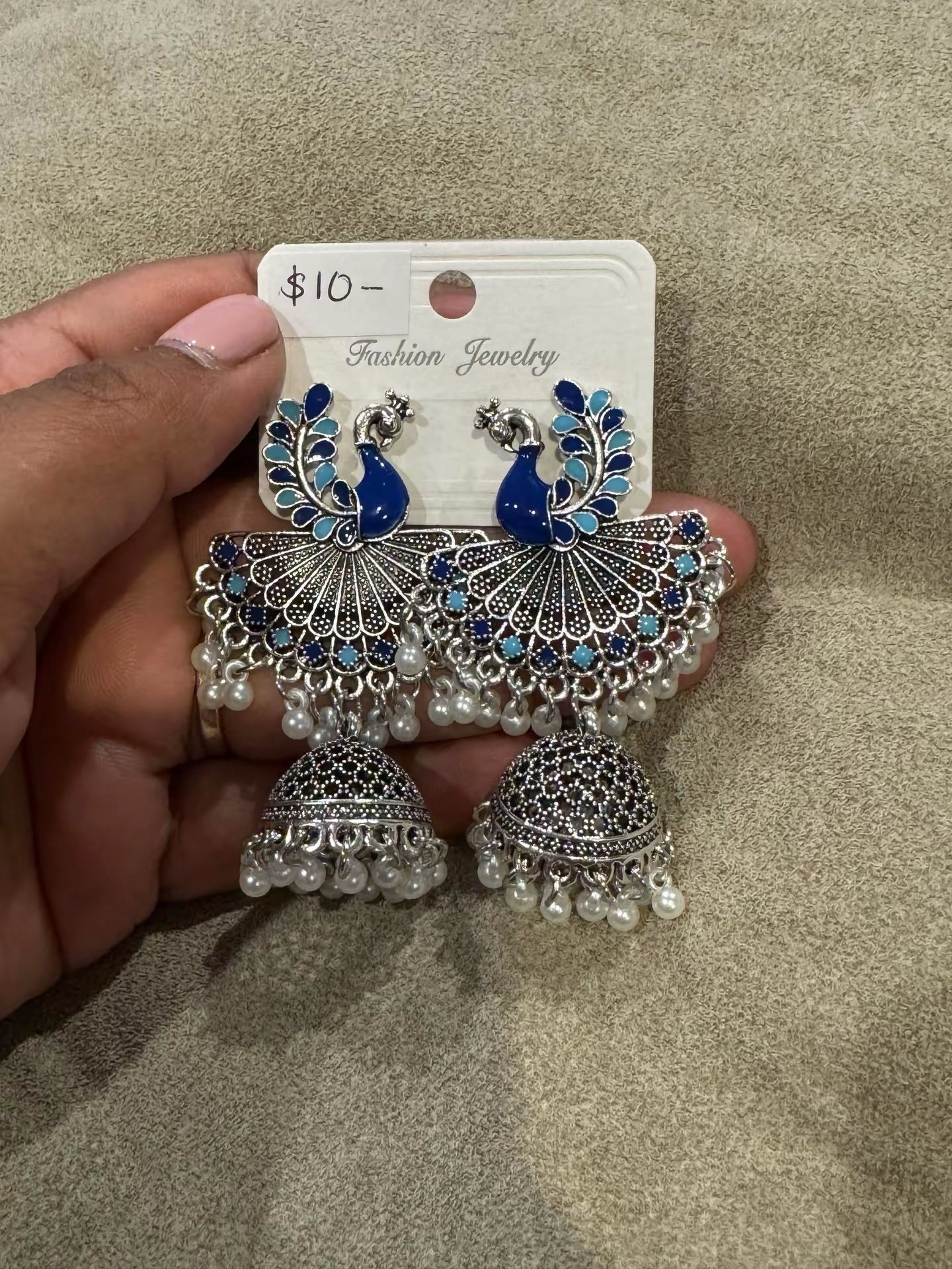 Peacock style earring